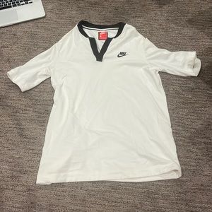 White Nike tshirt